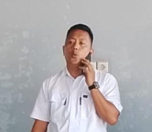 Diduga Mengaku Protokol, Sopir Kadis Perdagangan Halangi Wartawan Temui Pimpinan